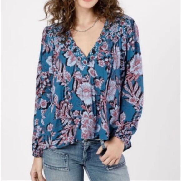 Band of the Free Josie Floral Peri Blue Long Sleeve Boho Top XS - Picture 1 of 6